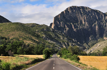 Road trhough montain