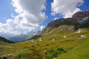 Fototapeta na wymiar Pordoi pass - Dolomites, Italy