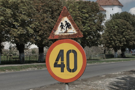 limite di velocit&agrave;