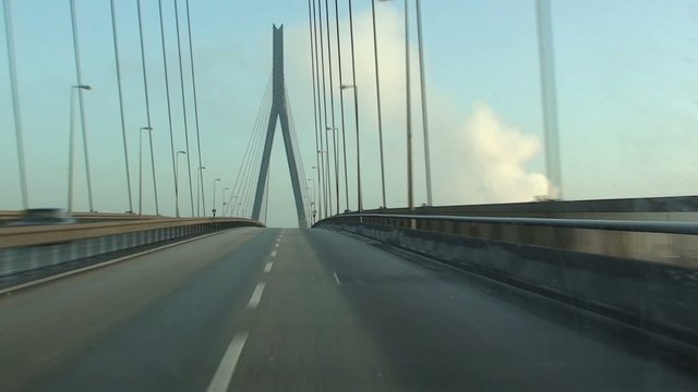 K&ouml;hlbrandbr&uuml;cke