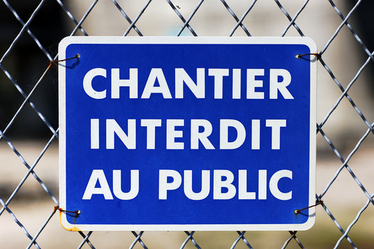interdit au public