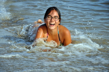 Mädchen am Strand