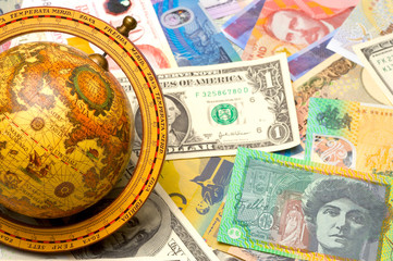 currency and investment