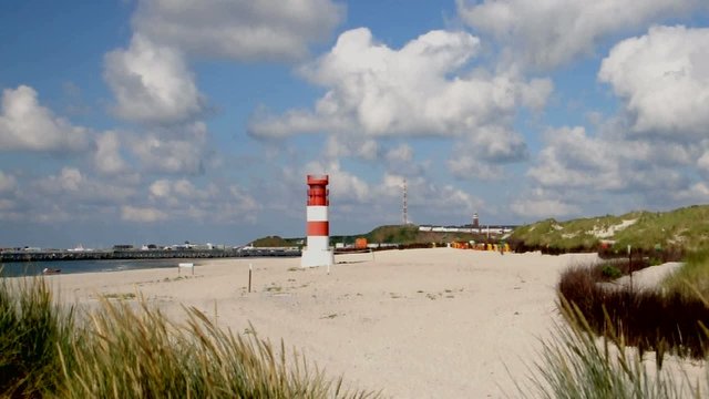 Leuchtturm am Strand