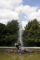 Wasserspiel im Schlosspark Ballenstedt