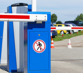 Einfahrt Parkplatz