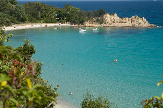 Plage Corse (la Dolce Vita A Solenzara)