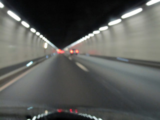 Tunnel