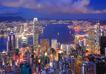 Foto auf Acrylglas Stadtbild von Hongkong bei Nacht © leungchopan