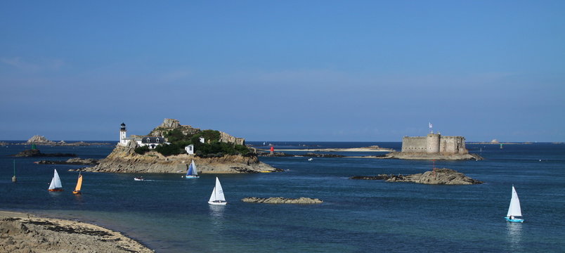 ile Louet &agrave; Carantec,Lou&euml;t,baie,morlaix,baie ,phare