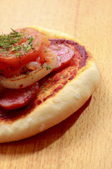 Small pizza (pizzette)