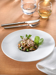 salade tiède de calmars et légumes mixtes