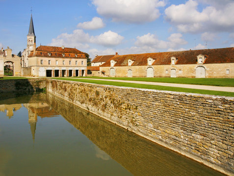 Dorfkirche in Burgund, Frankreich