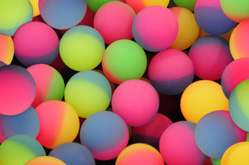 Luminous Bouncing Balls