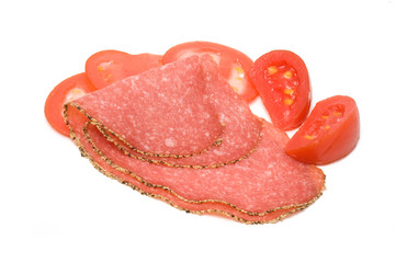Salami mit Pfefferkruste