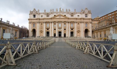 Obraz premium Famous St. Peter's Basilica.Vatican - Holy See in Rome, Italy.