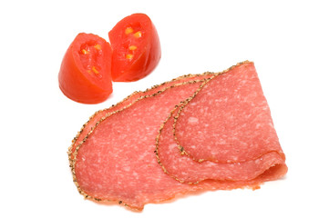 Salami mit Pfefferkruste