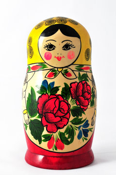 handgefertigte russische Puppe