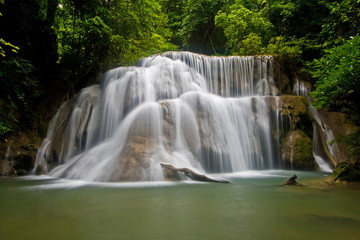 Fototapeta na wymiar Huay Mae Khamin Waterfall Third Level in Thailand