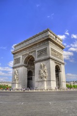 Fototapeta na wymiar Arc de Triomphe - Paryż (Francja)