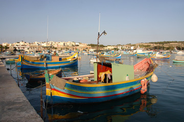 Fototapeta na wymiar Port Marsaxlokk 4 ? Malte