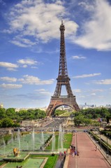 Fototapeta na wymiar Eifel Tower - Paris (France)