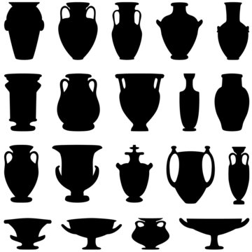 19 verschiedenen Amphoren und Vasen
