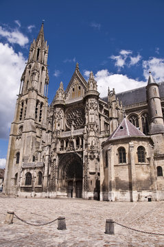 Cath&eacute;drale Notre-Dame de Senlis - France