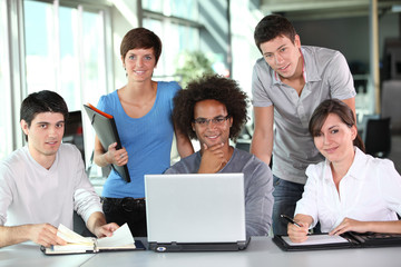 Obraz premium Group of young people in business meeting