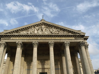 Fototapeta na wymiar Panteon w Paryżu