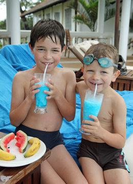 Et 2 cocktails bleus !