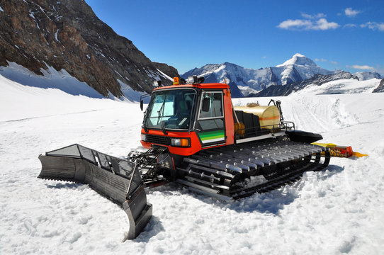 Pistenbully