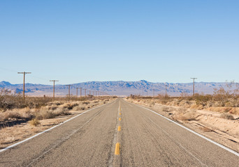 Fototapeta na wymiar Empty Desert Road