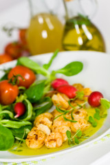 Gebratene Garnelen,Feldsalat