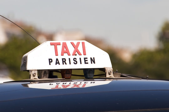Taxi parisien - France