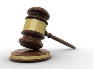 Obraz premium Varnished wooden gavel isolated on white