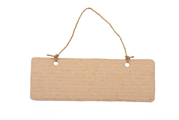 Cardboard tag with lace