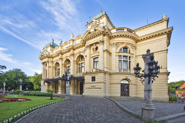 Fototapeta na wymiar Kraków Teatr Słowackiego