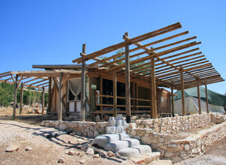 Temporary house