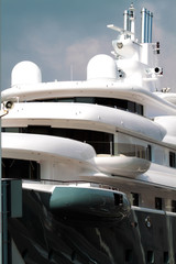 Yacht © Giovanni Cardillo