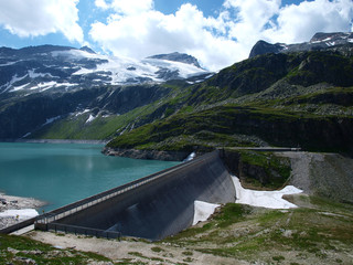 Obraz na płótnie Canvas Weissee alpine lake in the Alps