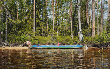 canoe travel on north lake