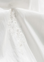 Fototapeta na wymiar Wedding dress detail