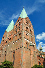 Fototapeta na wymiar cathédrale de Lübeck