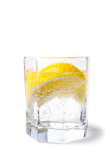 soda water and lemon slices