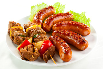 Grilled meat, sausages and vegetables