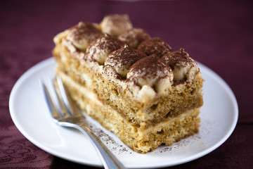 Tiramisu Cake