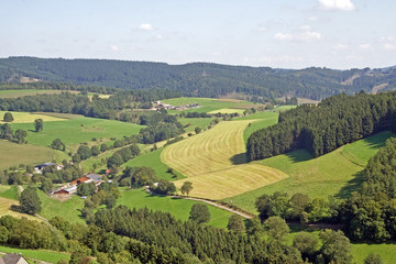 Fototapeta na wymiar Panoramiczny obraz Sauerland (Evers, Nadrenia Północna-Westfalia)