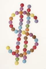 Smarties Dollarzeichen