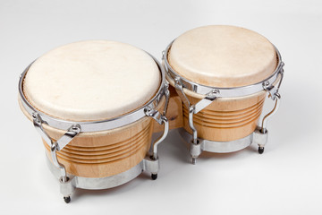 Set of tunable bongos